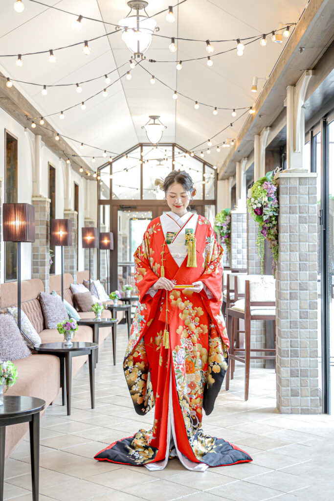 76-350（赤雪輪花車）