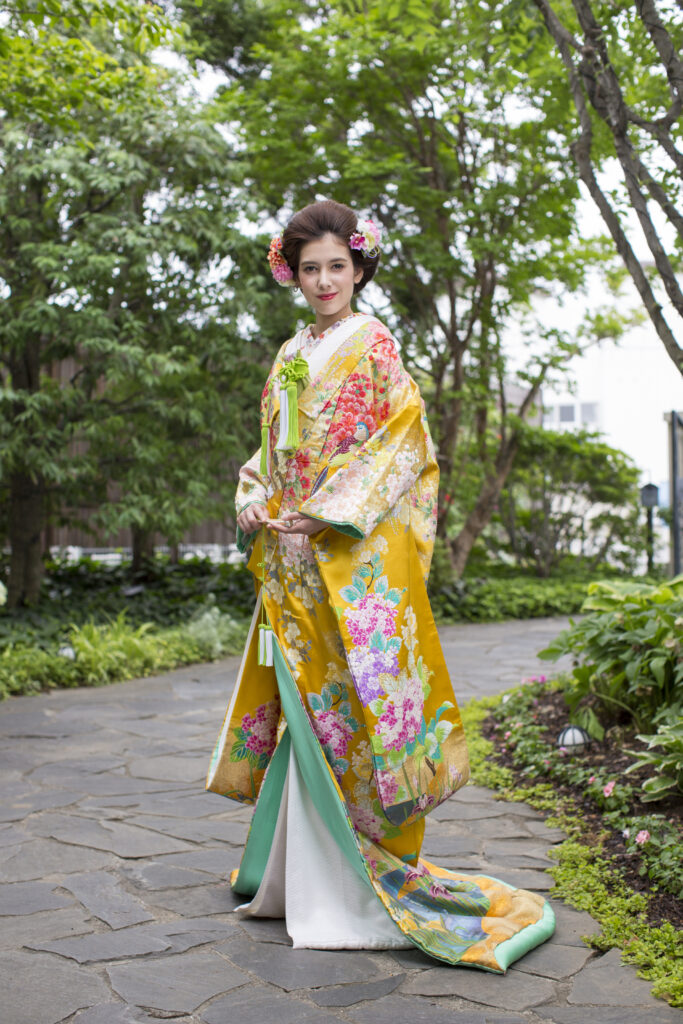 63-289（辛子色桜花紋）